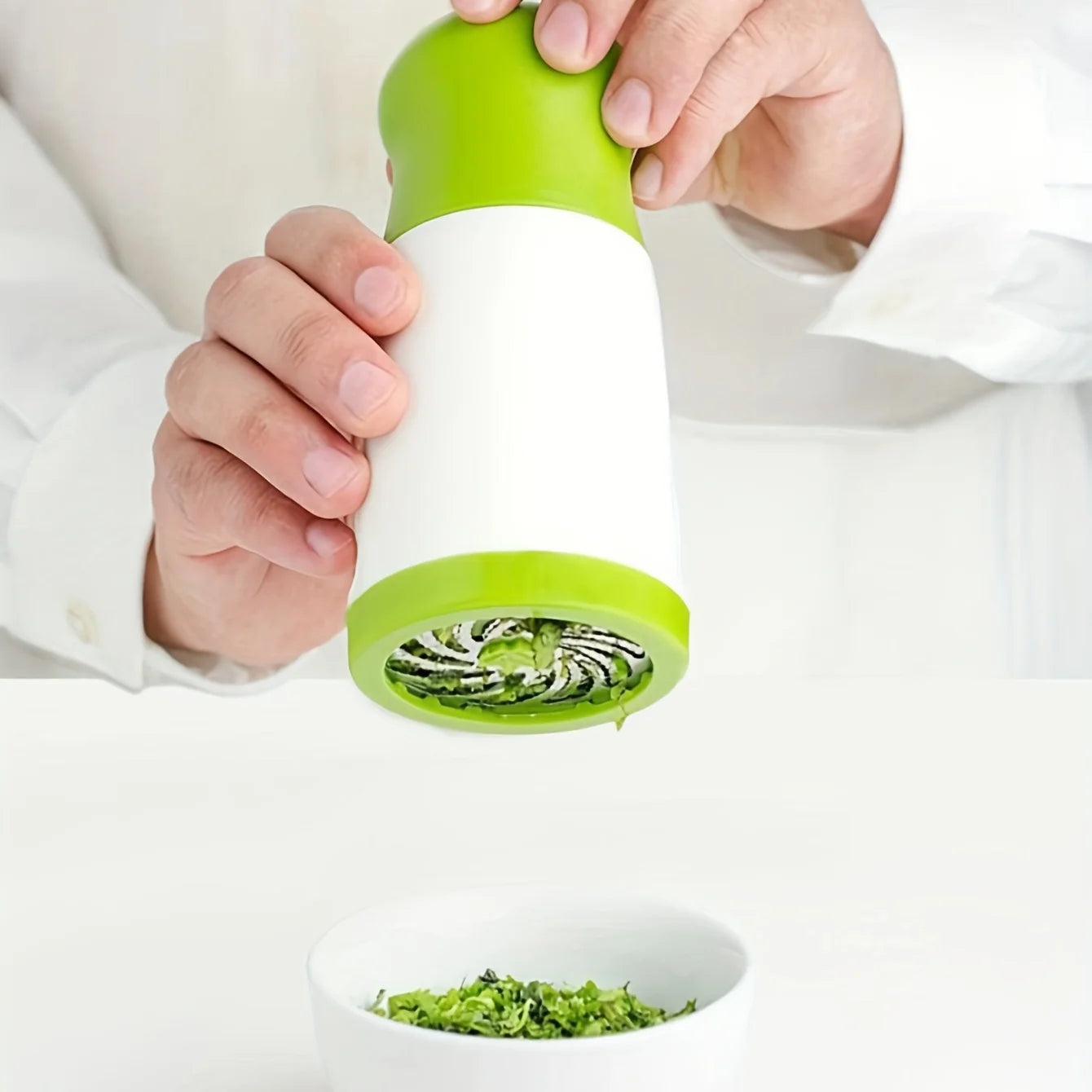 Manual Herb Grinder Spice Mill